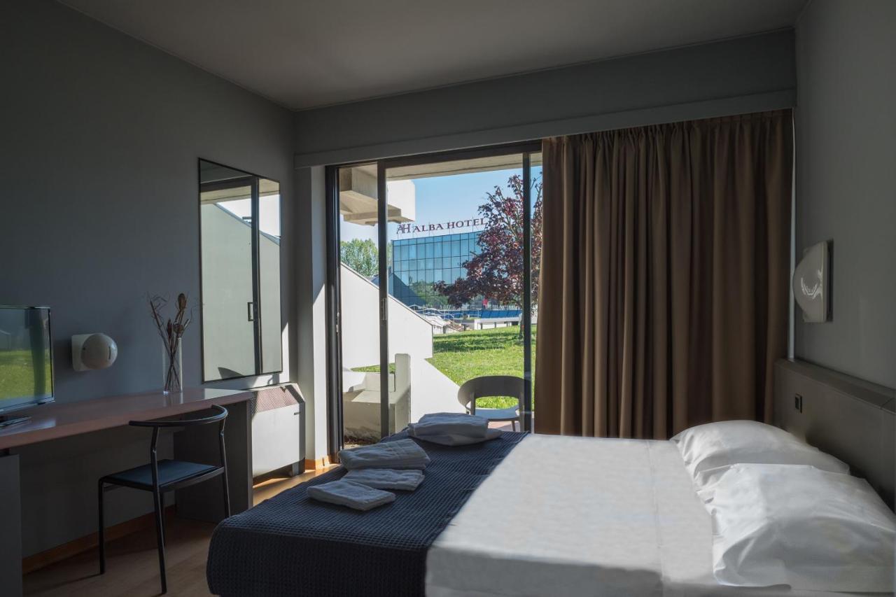 Alba Hotel Εξωτερικό φωτογραφία