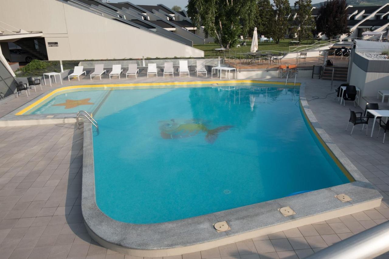 Alba Hotel Εξωτερικό φωτογραφία