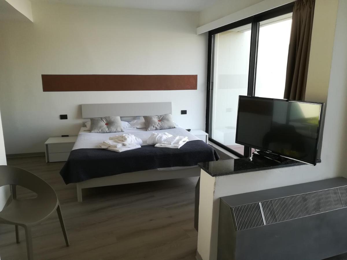 Alba Hotel Εξωτερικό φωτογραφία