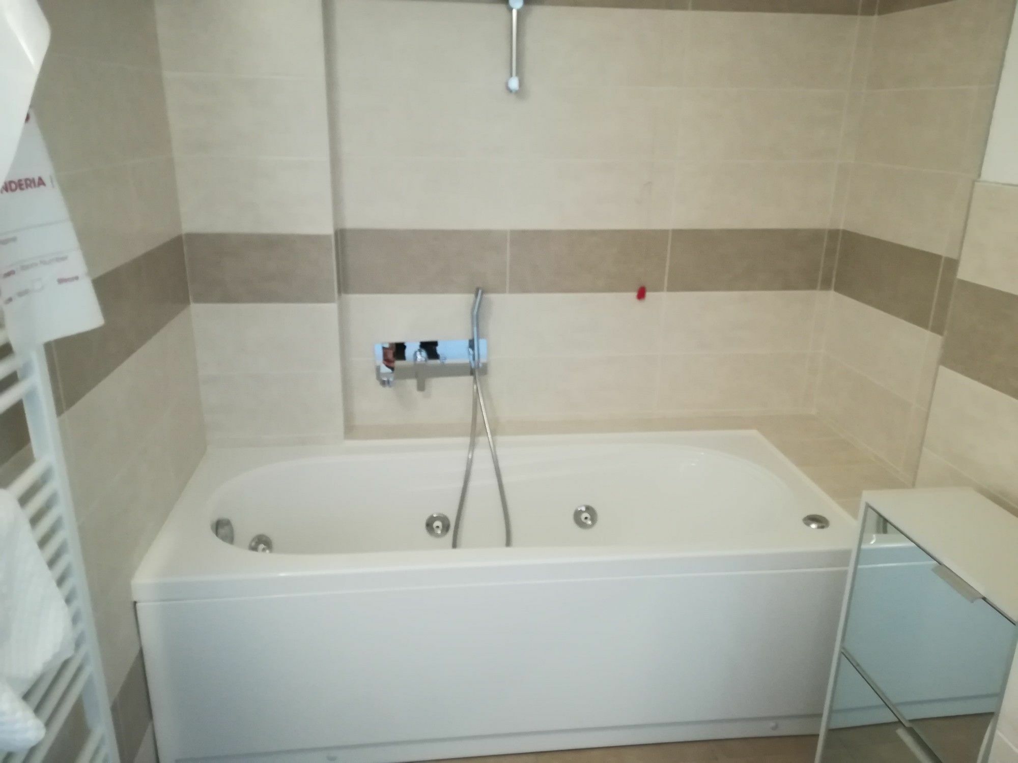 Alba Hotel Εξωτερικό φωτογραφία