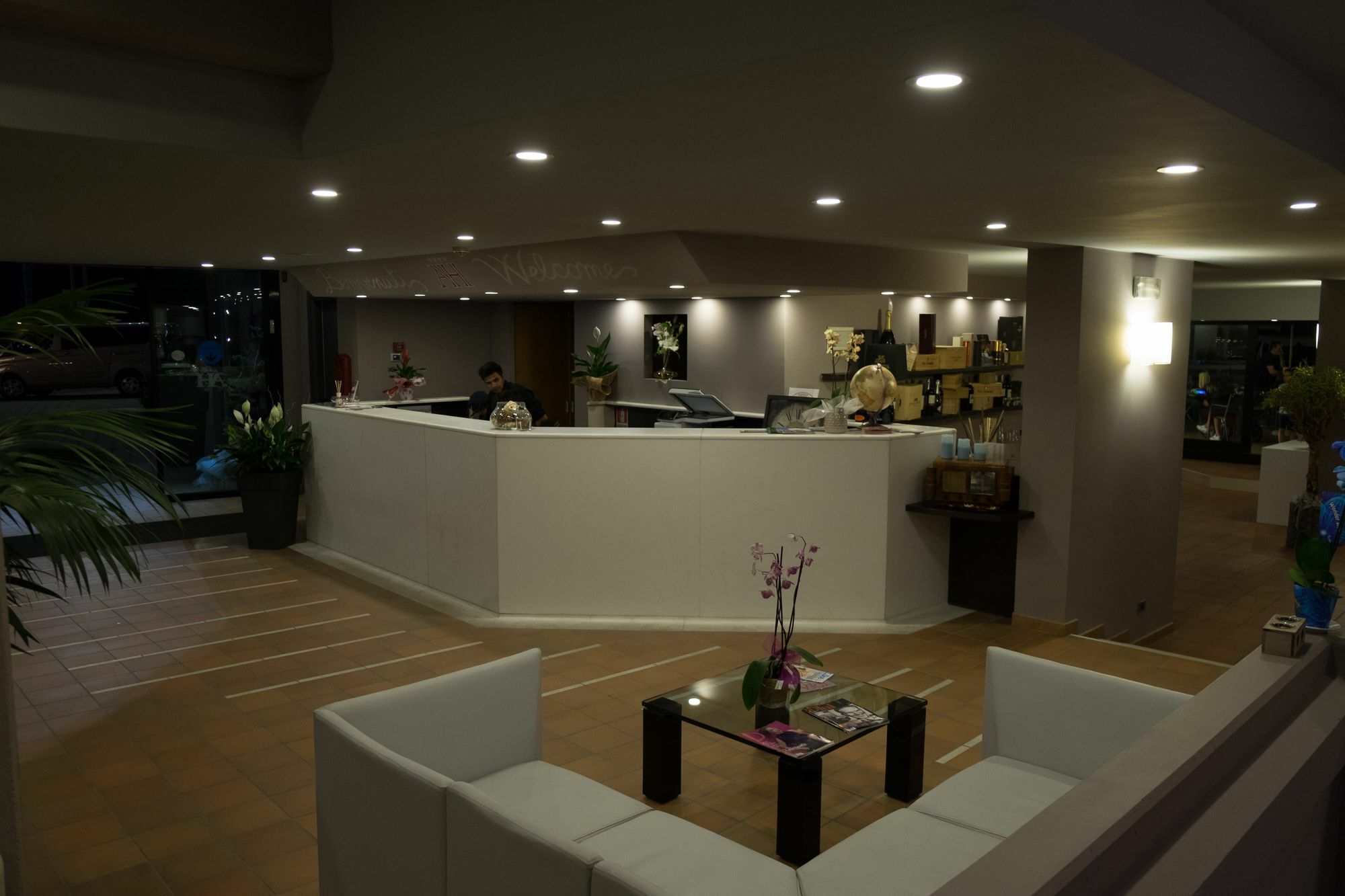 Alba Hotel Εξωτερικό φωτογραφία