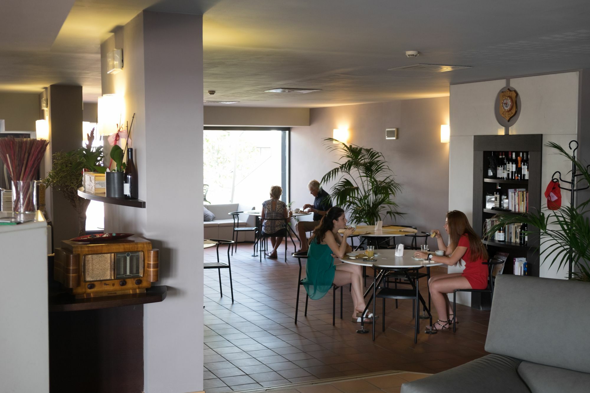 Alba Hotel Εξωτερικό φωτογραφία